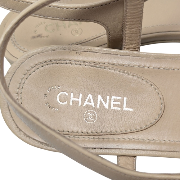 Chanel Lambskin Comet Crystal CC Thong 20S Sandals Size EU 38 - Picture 8 of 12
